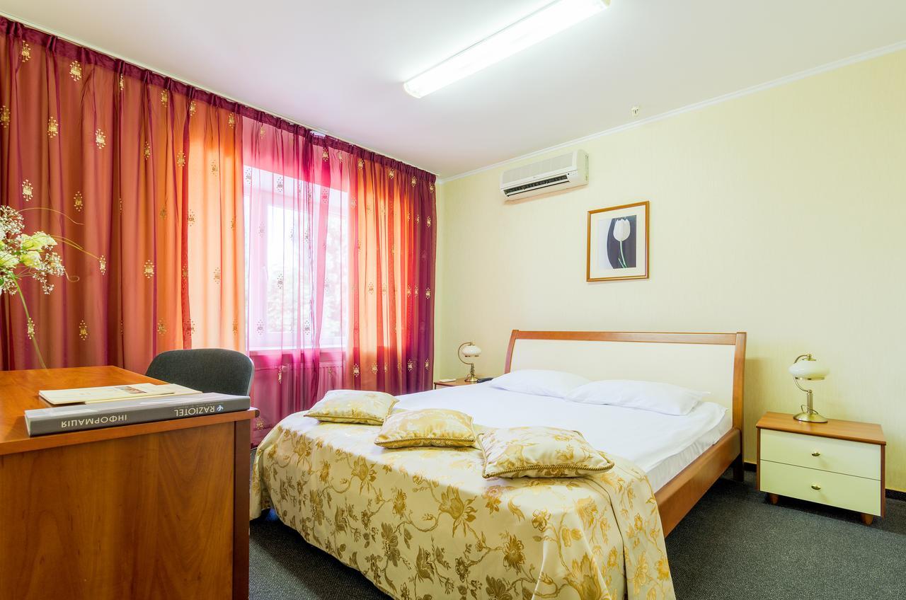 Raziotel ครือวอยร็อก ภายนอก รูปภาพ